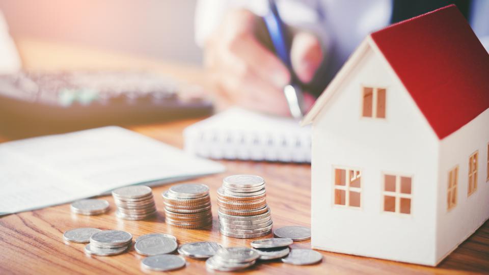 tips on how to pay off your mortgage debt as quickly as possible