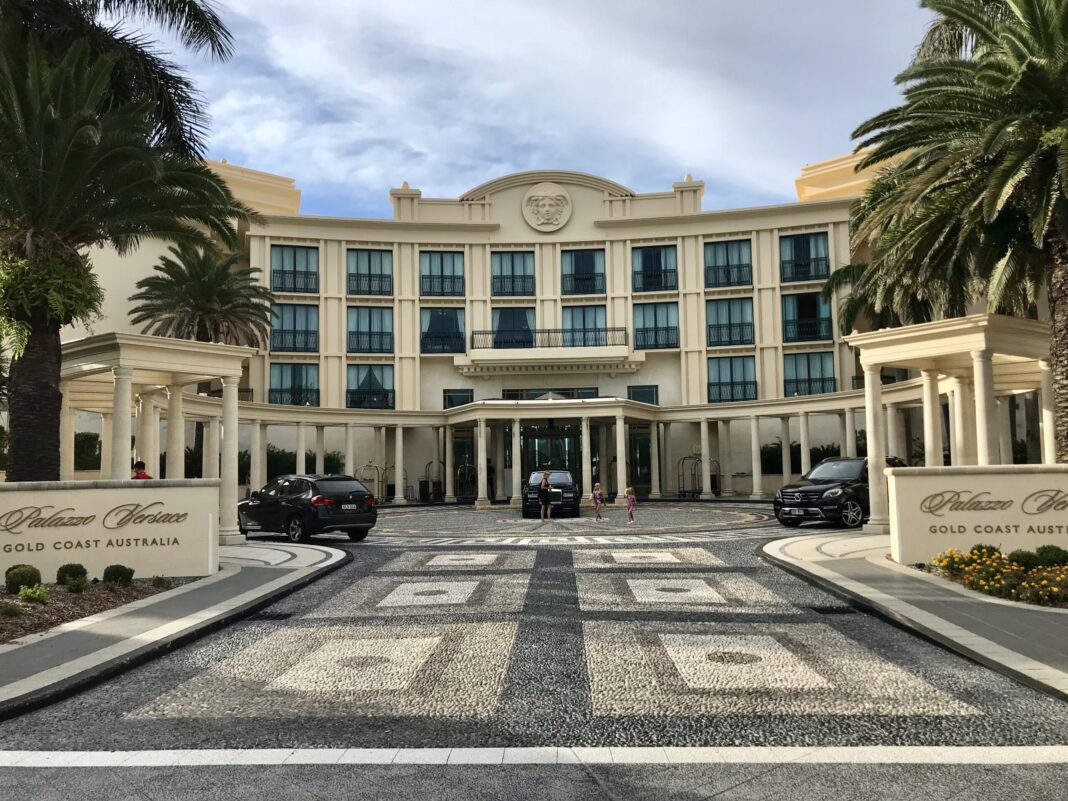 palazzo versace in australia – what to expect?